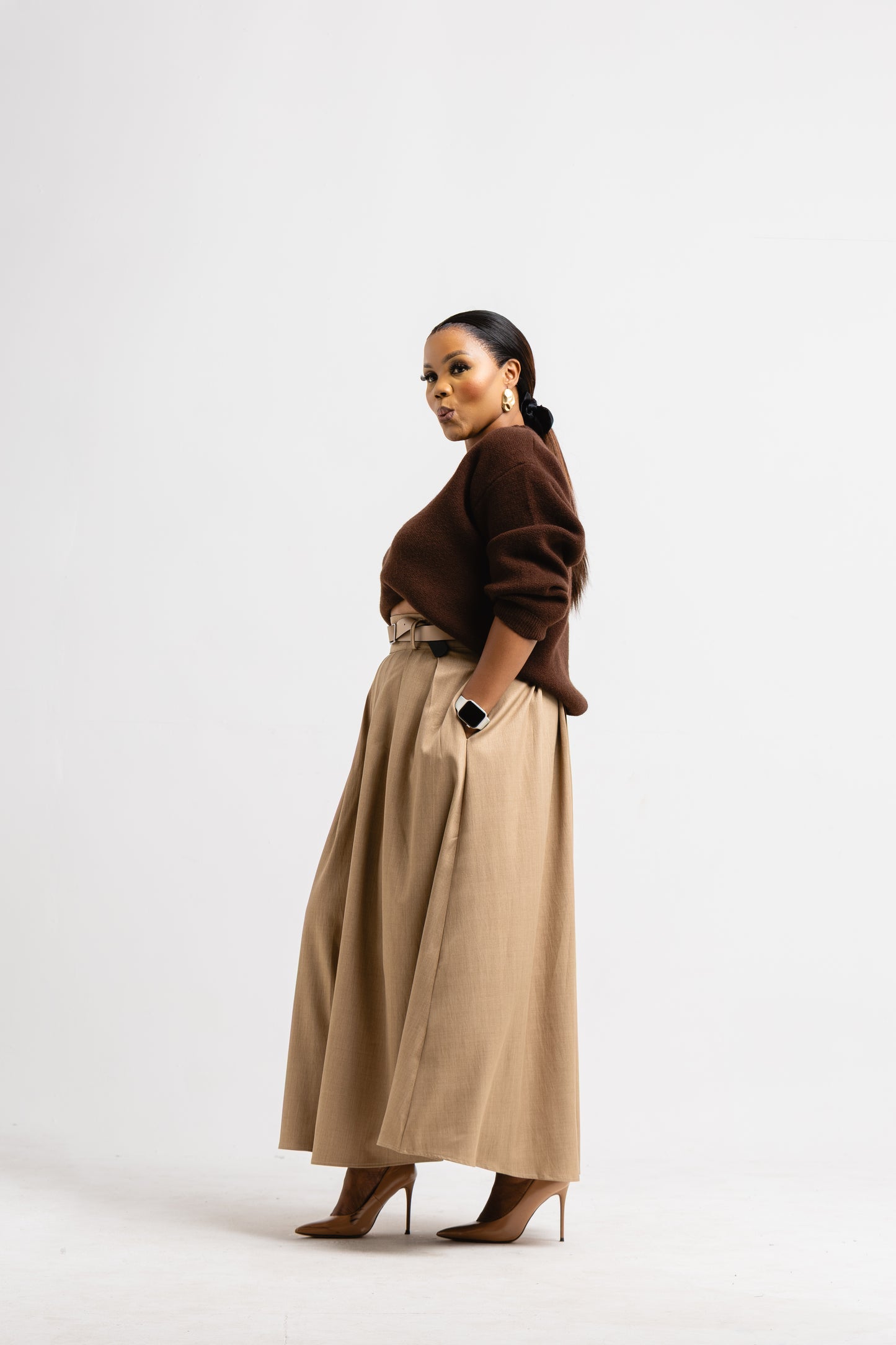 KHAKI PLEAT SKIRT