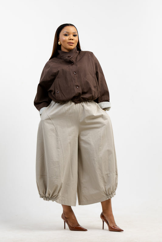 BEIGE STUDIO BARREL PANT