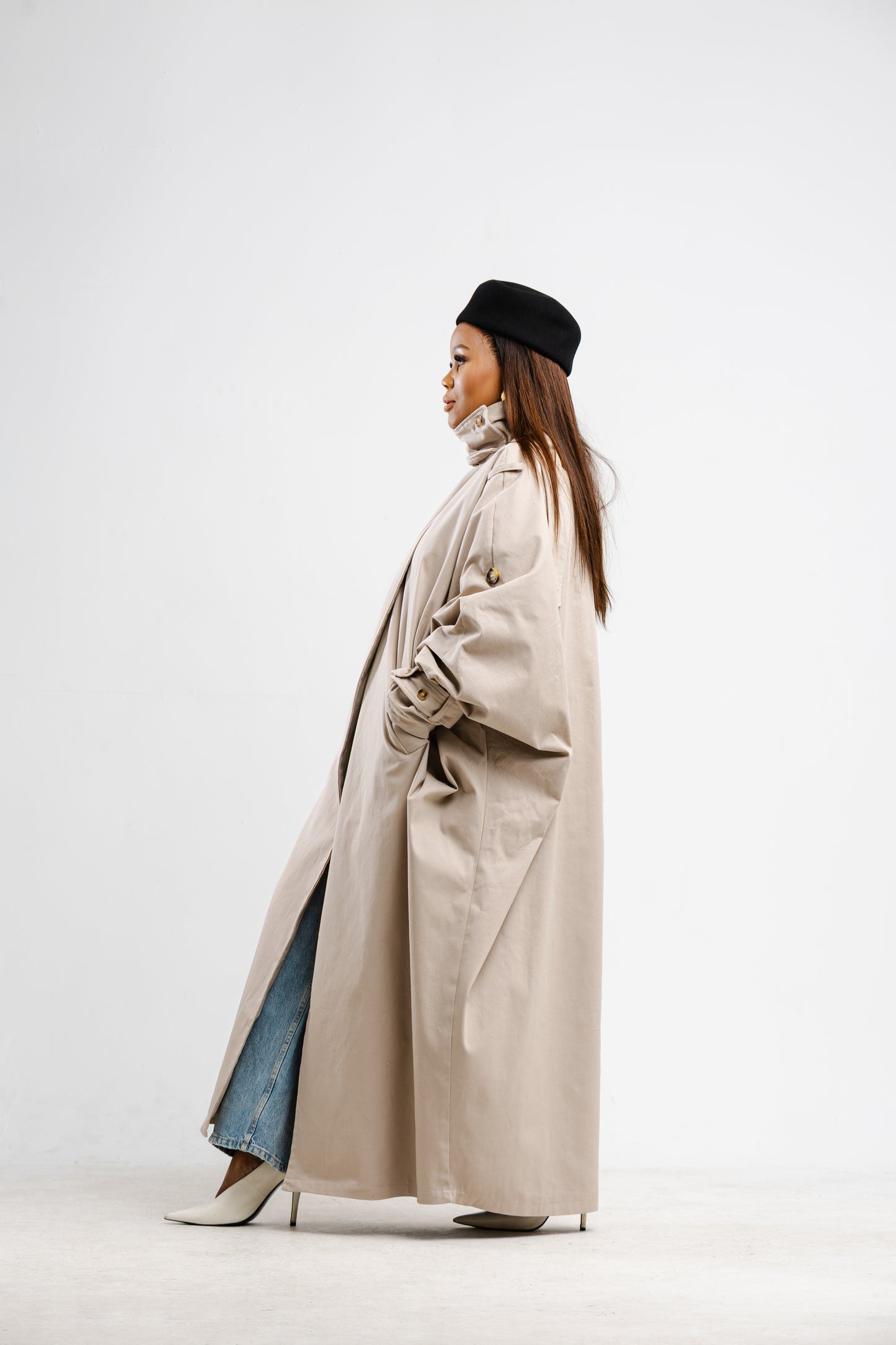 Oversized batwing trench