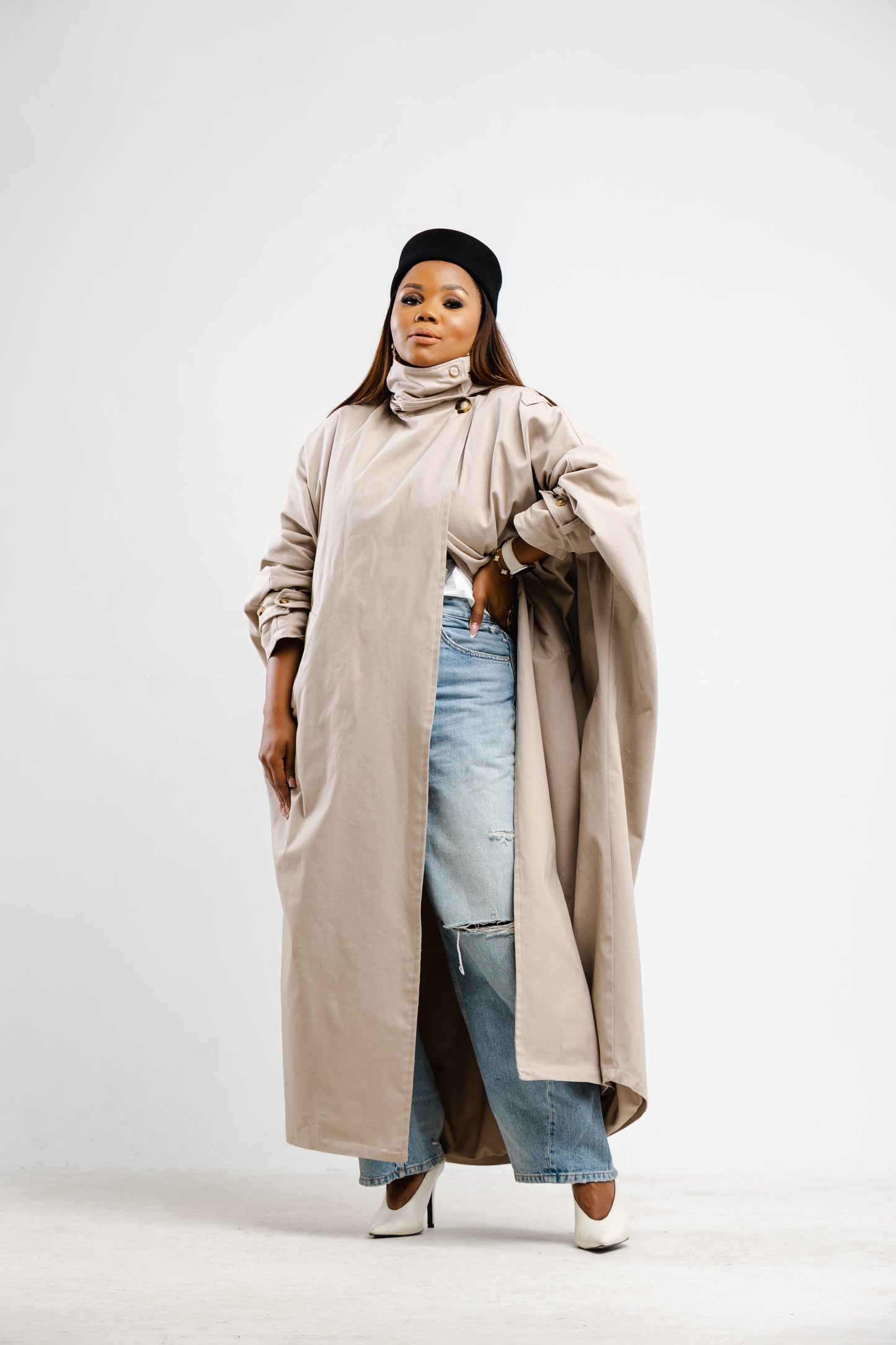 Oversized batwing trench