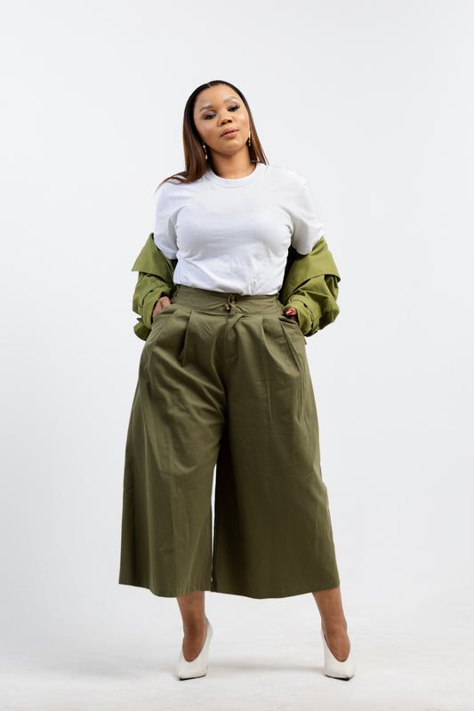 BERMUDA PANTS