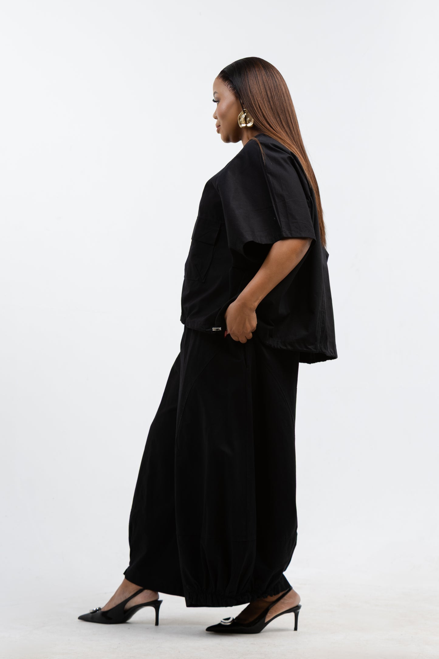 BLACK STUDIO BARREL PANTS