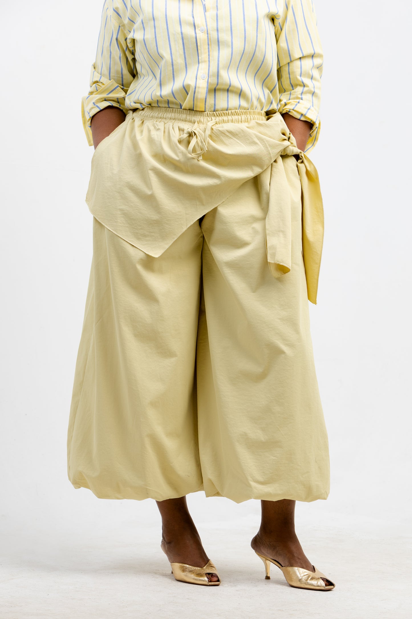 STRUCTURED PALLAZO BUTTHER YELLOW