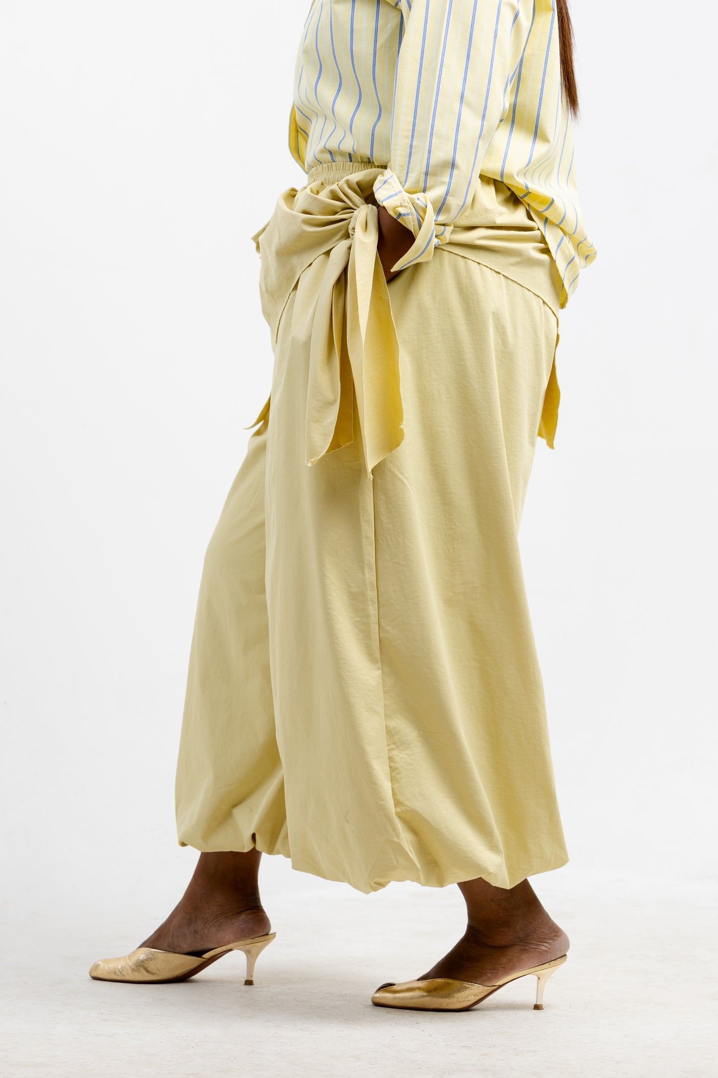 STRUCTURED PALLAZO BUTTHER YELLOW