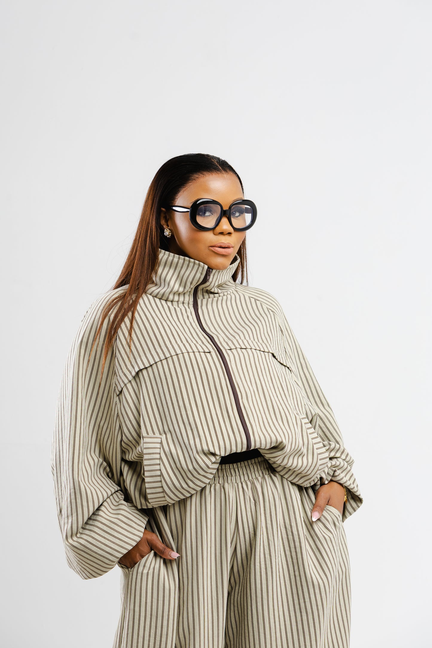 Hombakazi trackline set