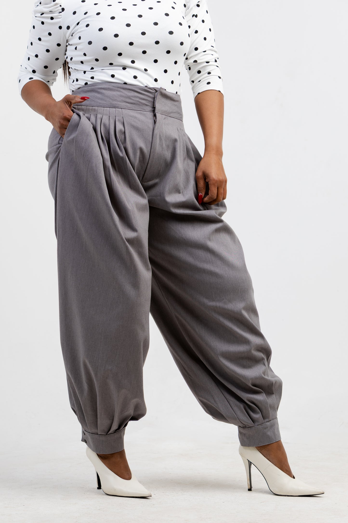 GREY FRONT PLEAT PANTS