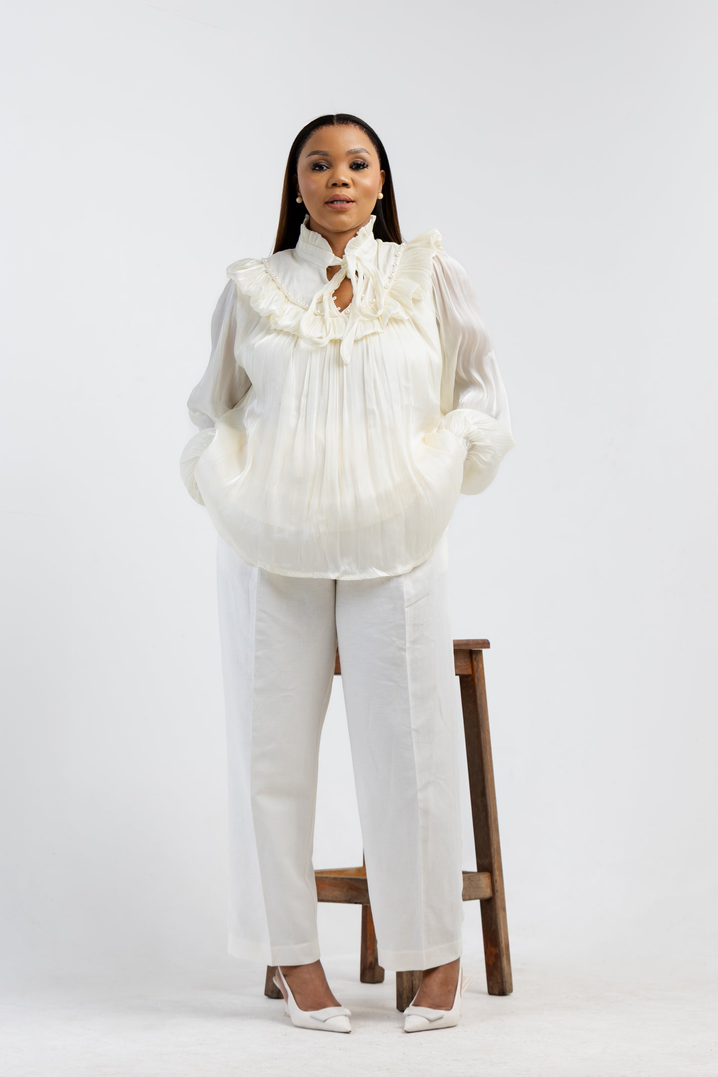 CREAM RUFFLE BLOUSE