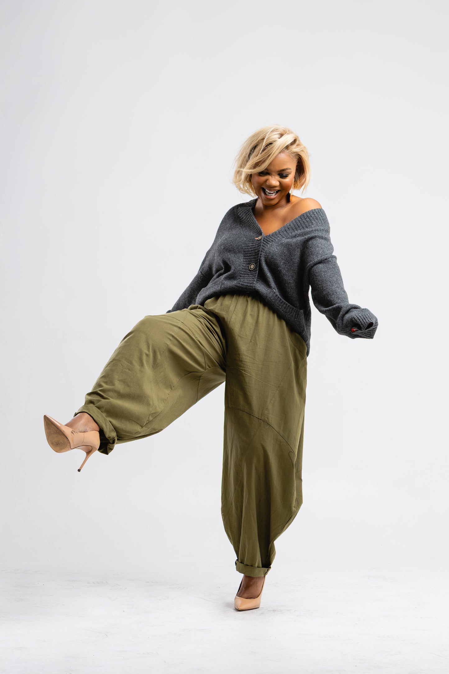 Olive Barrel pants