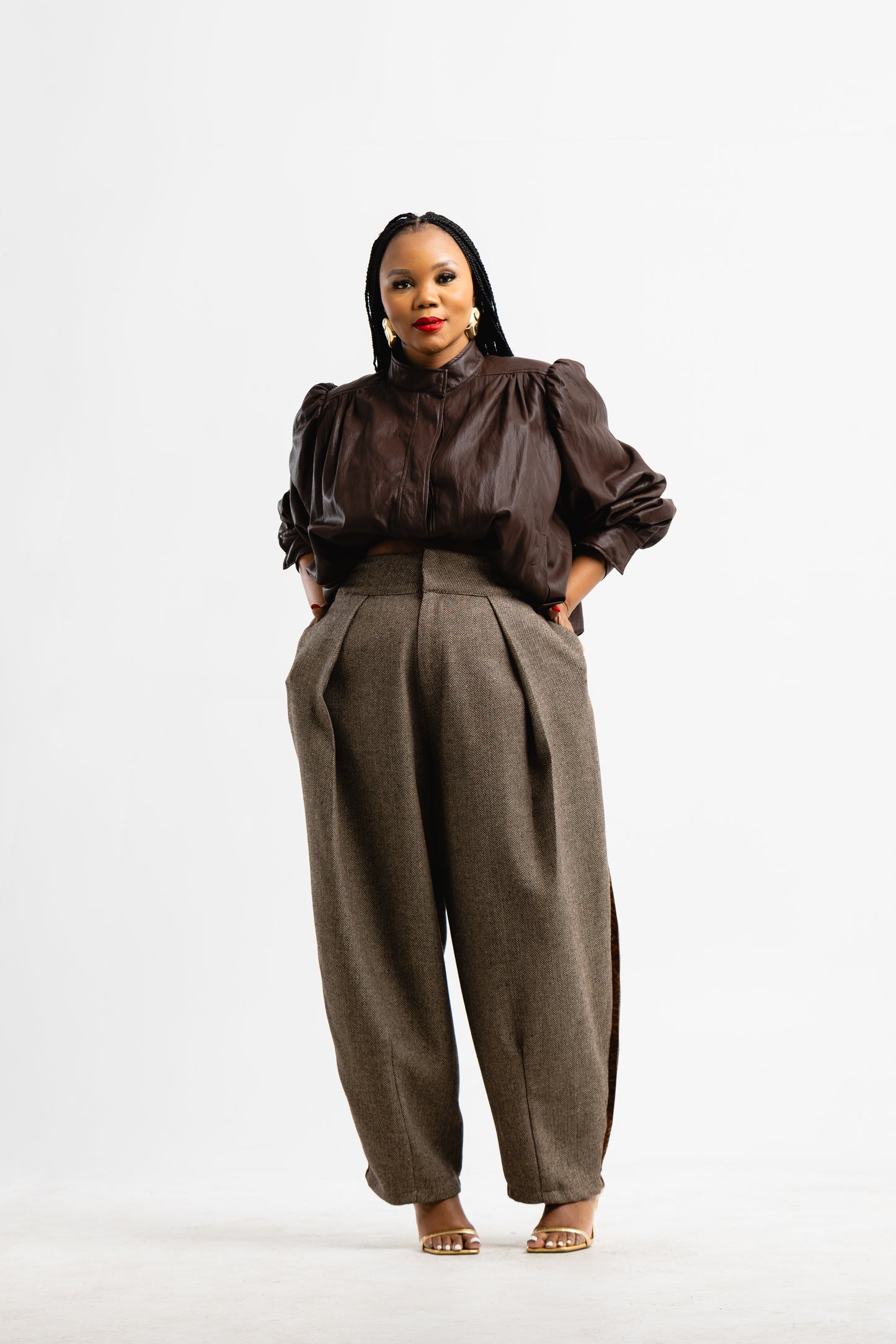 MOCHA BARREL PANTS