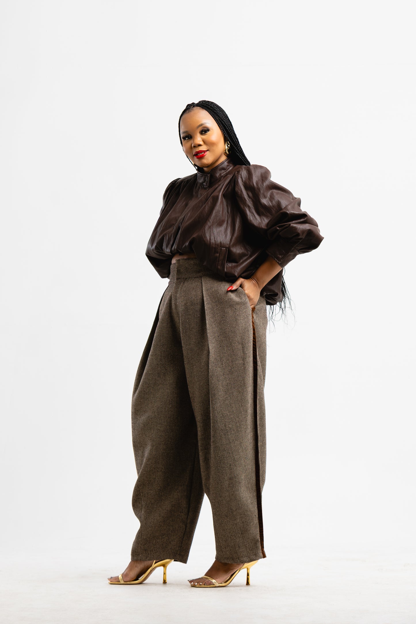 MOCHA BARREL PANTS