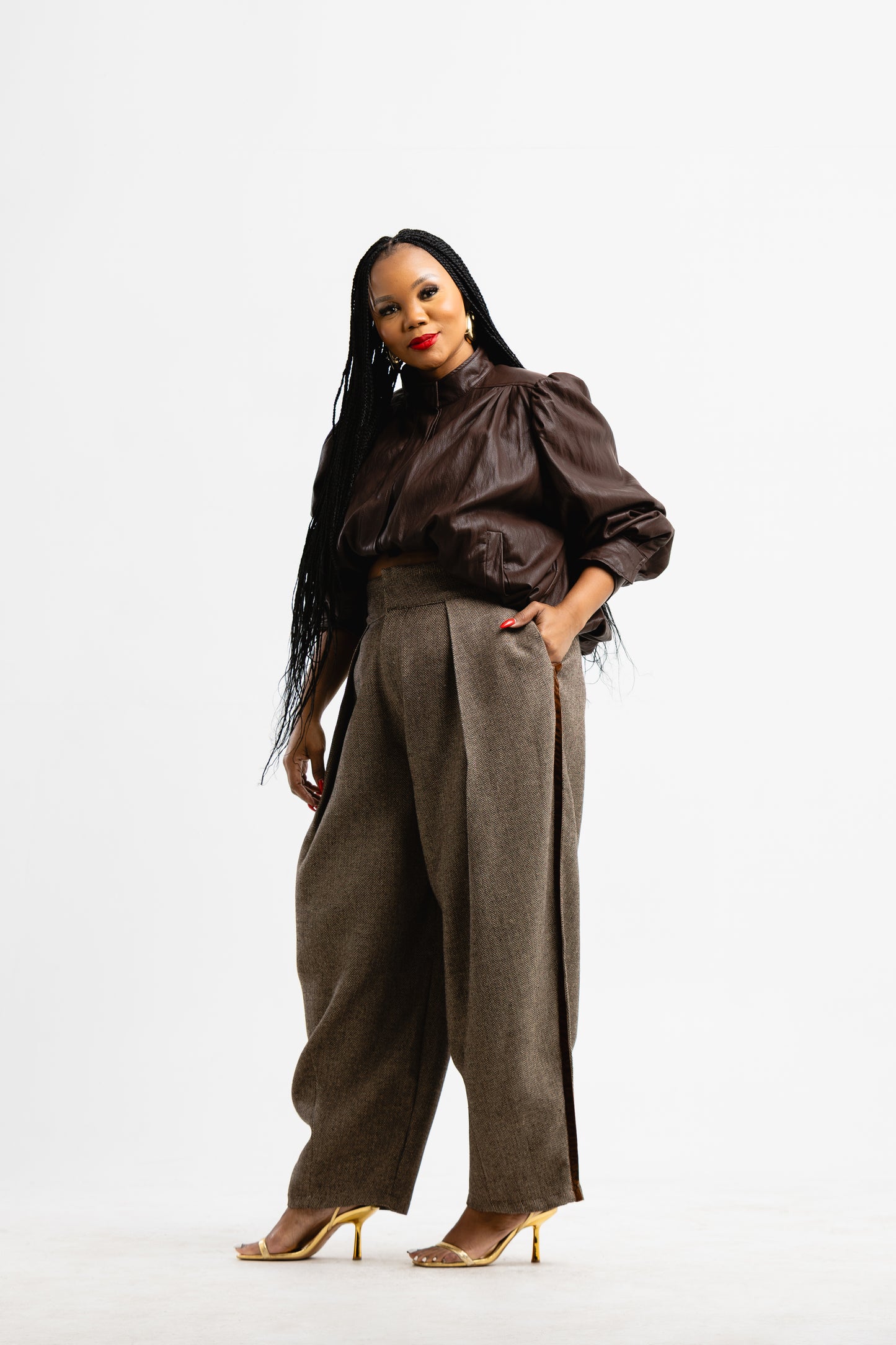 MOCHA BARREL PANTS
