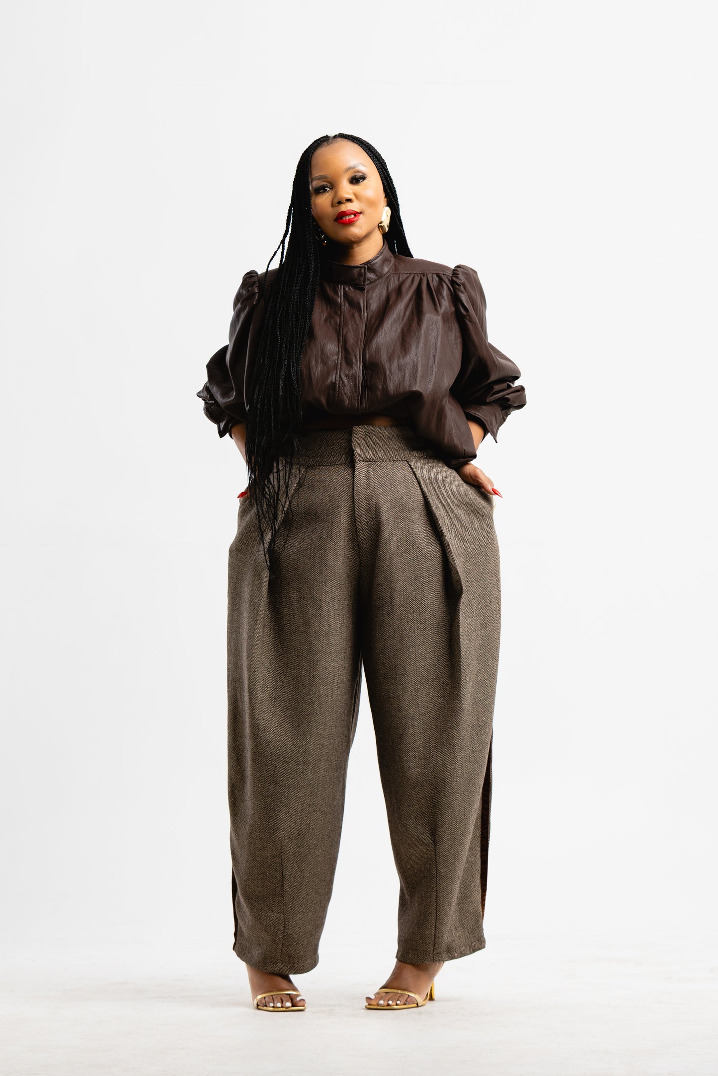 MOCHA BARREL PANTS