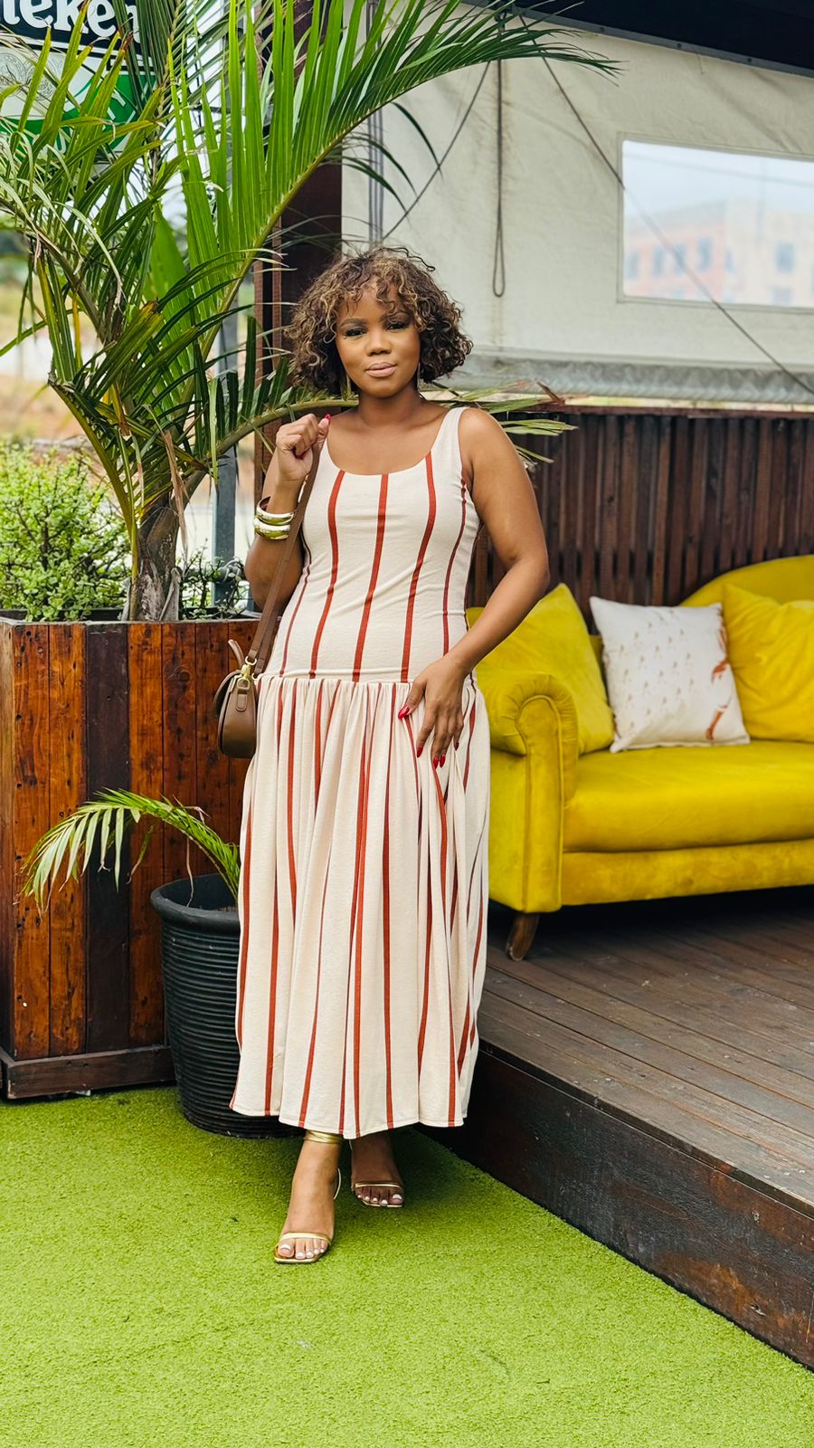 New Arrivals Hombakazi Vintage Cabin